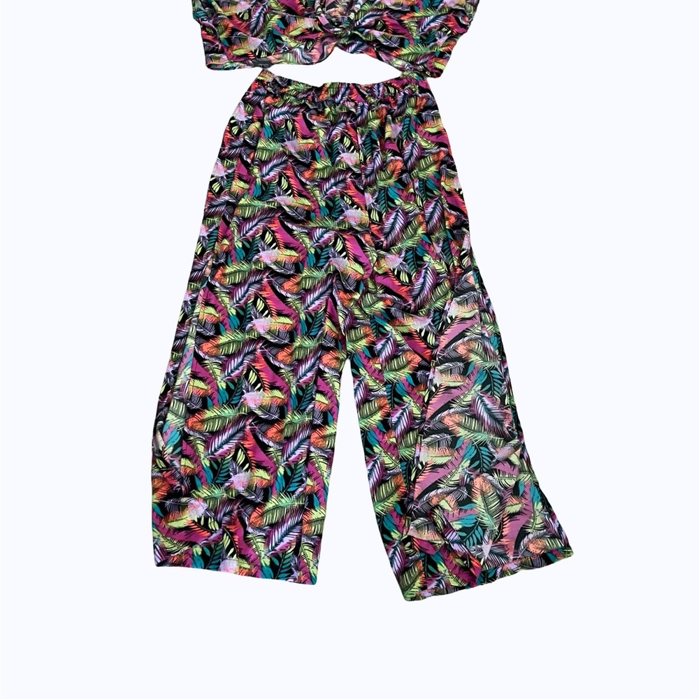 Vibrant Leaf Print Two-Piece Set